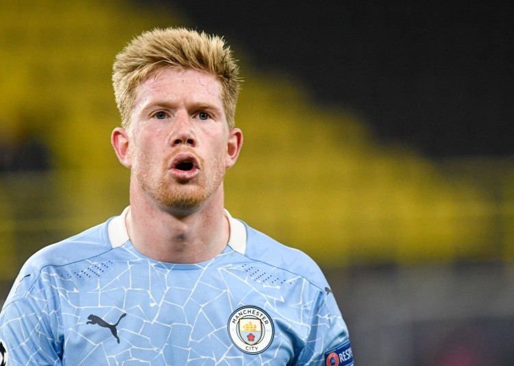 西甲战报：斯威德伯格梅开二度，九人皇马0-2塞尔塔（西甲快讯：斯威德伯格双响，皇马九人作战0-2负塞尔塔）