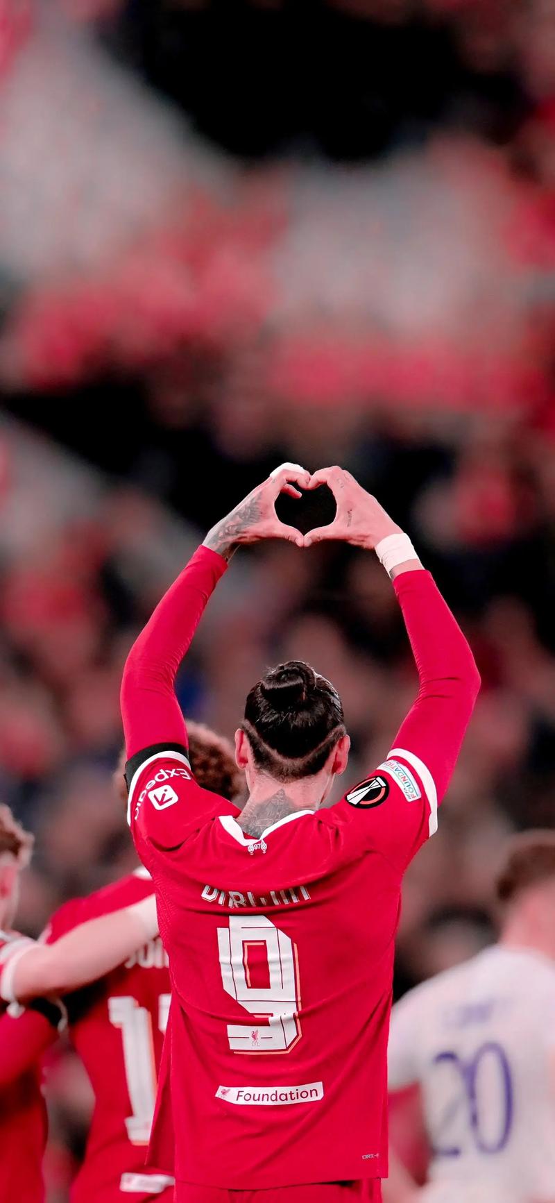 记者：曼联19岁前锋惠特利将租借加盟英甲北安普顿（记者：曼联19岁小将惠特利将以租借身份加盟英甲北安普顿）