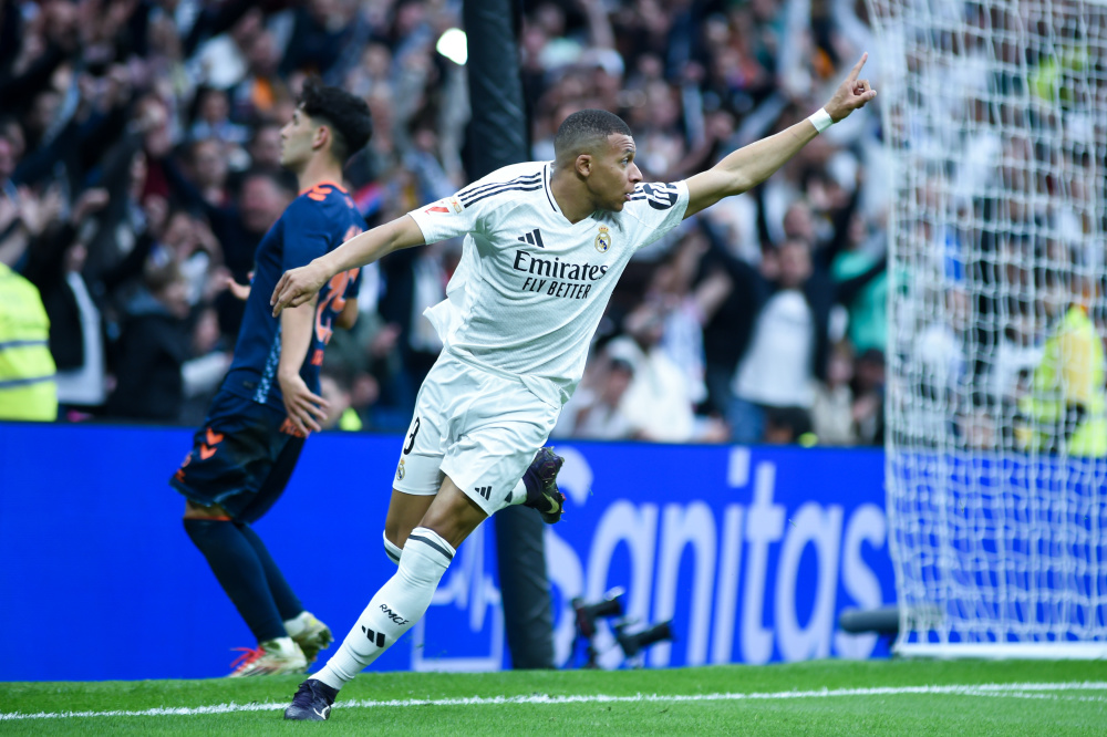 如何看待阿莫林的工作？C罗：尽力而为吧，奇迹是不可能的（C罗评阿莫林：尽力就好，别期待奇迹）