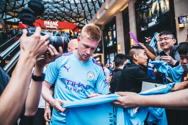 弗拉门戈主帅：洲际杯赛制对非欧球队不公平，但能参加就是荣幸（弗拉门戈主帅称洲际杯赛制对非欧球队不公，仍以参赛为荣）