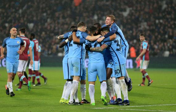 欧文突破防守连续得分（欧文强势突破连连得分）