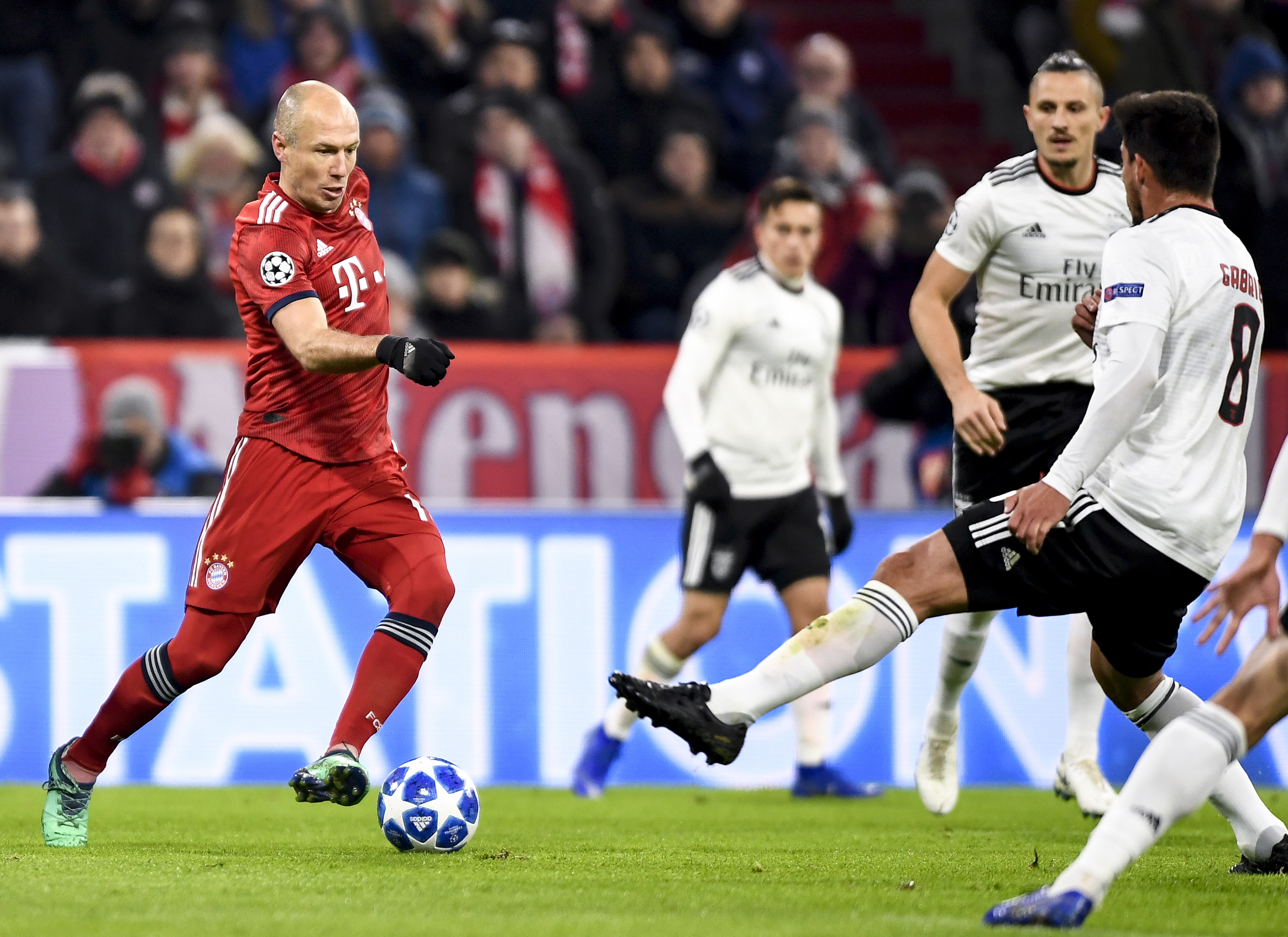 广岛三箭官方：主帅斯基伯将在赛季结束后离任（广岛三箭官宣：主帅斯基伯将于赛季末卸任）