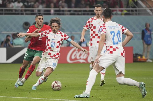 卡卢卢：在我们所处的环境里，无论输赢都没时间开心或是沮丧（卡卢卢：在这种环境下，胜败都没空高兴或沮丧）