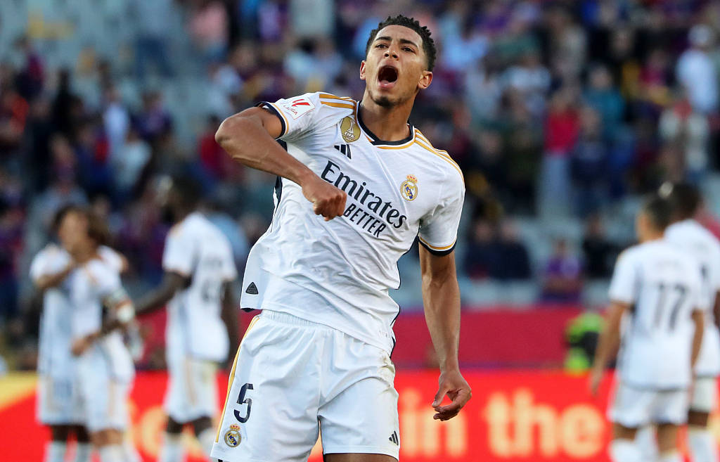 老年太极丹首局都会给人一种错觉林丹原来也没那么难打（老年版太极丹首局常造错觉：林丹看起来并不难打）