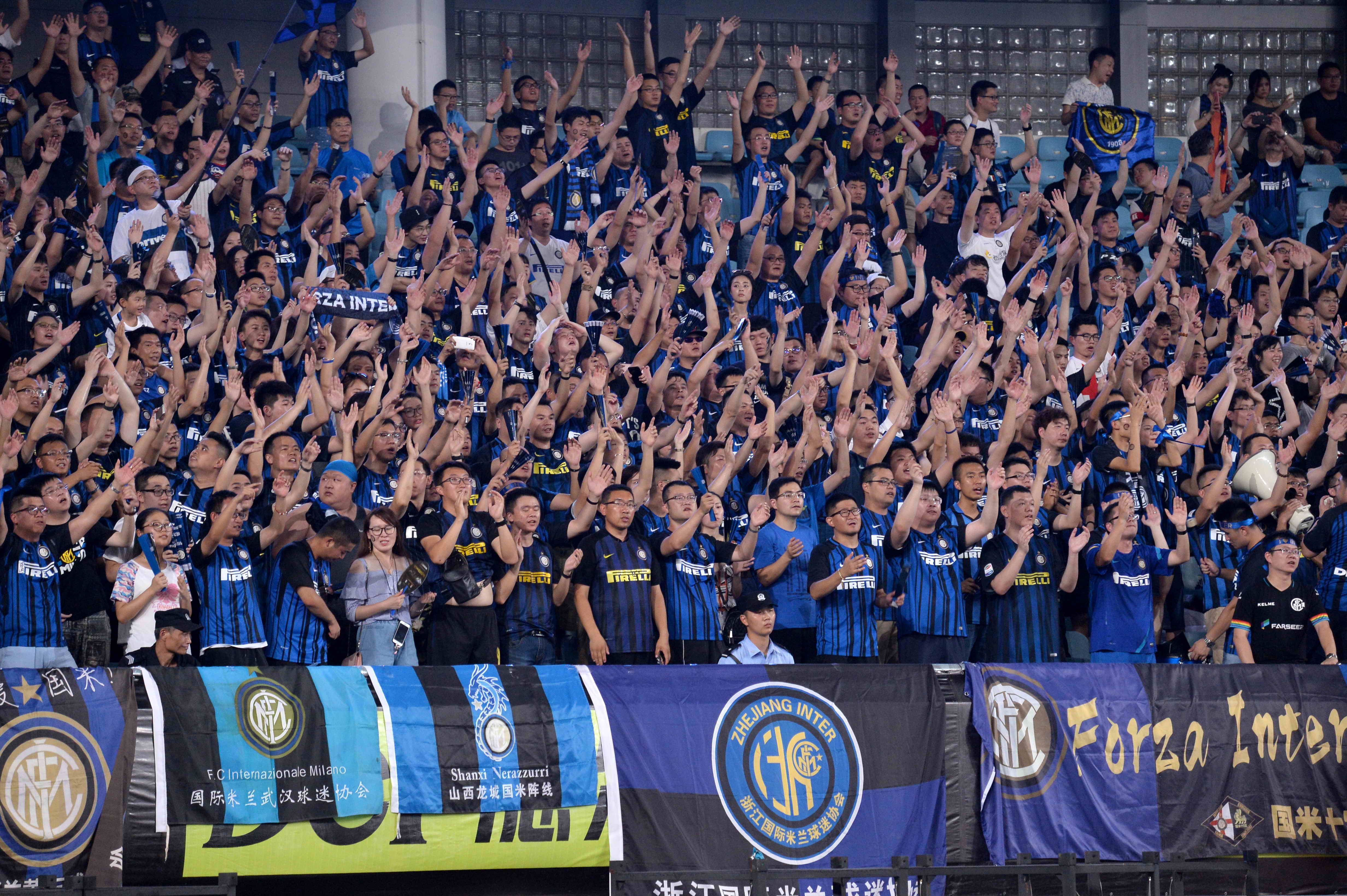 拉斯帕多里：巴萨与皇马都非常强大，但我觉得马竞同样出色（拉斯帕多里：巴萨皇马实力顶尖，马竞也不遑多让）