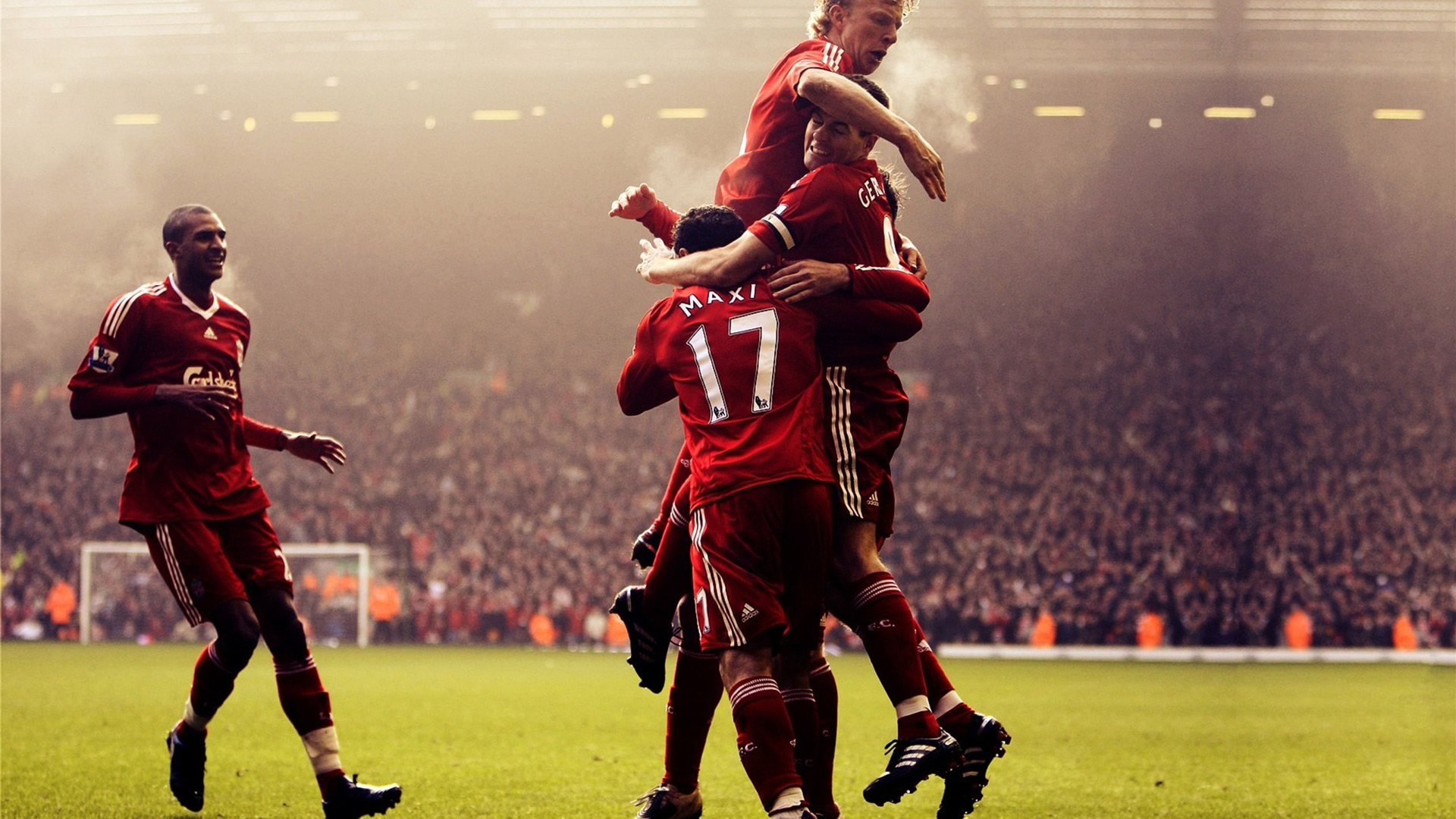 卡拉格公开向萨拉赫道歉，强调其利物浦贡献（卡拉格公开向萨拉赫致歉并肯定其对利物浦的贡献）