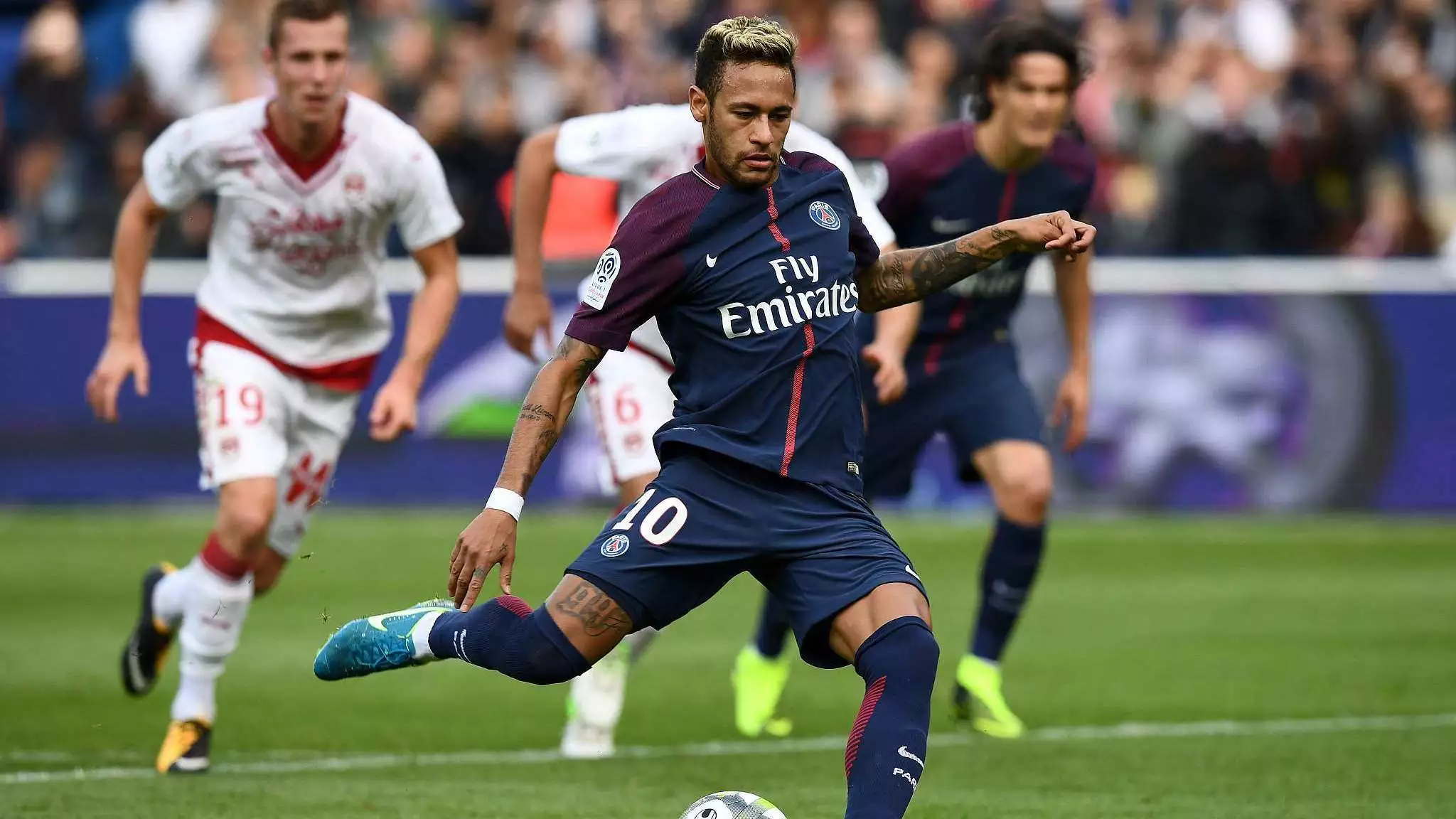 斯基拉：米兰近期密切关注雷恩18岁前锋穆罕默德-梅特（斯基拉：米兰近阶段紧盯雷恩18岁新星穆罕默德-梅特）