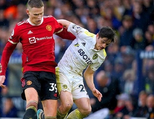 媒体人：山东泰山新赛季教练配置计划是韩鹏+外籍助教（媒体称山东泰山新赛季教练组方案：韩鹏联手外籍助教）