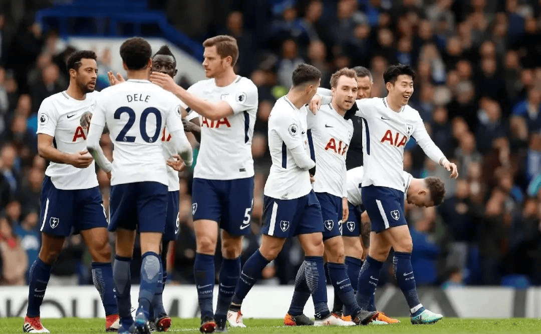 拜仁、巴萨有意，记者：阿斯拉尼想迈出下一步，不会长期留队（拜仁巴萨有意，记者称阿斯拉尼寻求更上层楼，暂无长期留队打算）