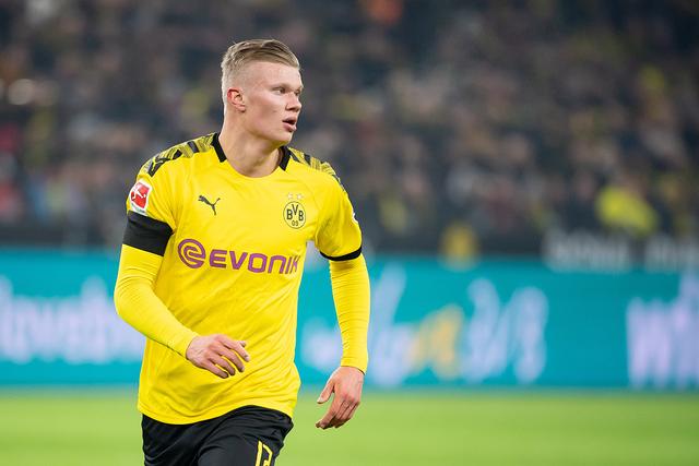 曼联拉什福德破门助球队获胜（拉什福德建功，曼联全取三分）